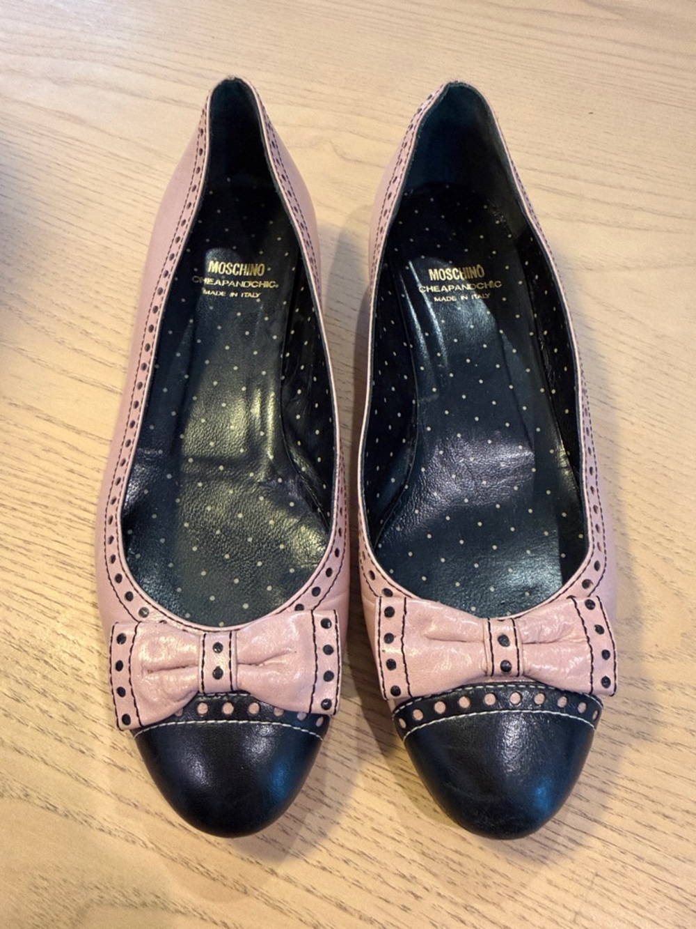 Moschino Pink and Black Leather Bow Cap-Toe Ballerina Flats Size 38 Women’s